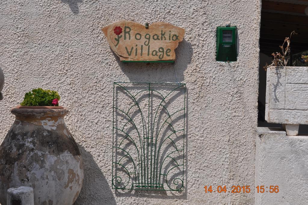 Rogakia Village Est. 1983 Zola ภายนอก รูปภาพ